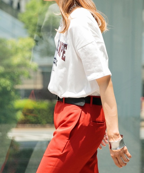 Adoon plain（アドーンプレーン）の「【華奢見え！】アソートプリントTシャツ（Tシャツ/カットソー・レディース・ホワイト/ネイビー/オフホワイト/オレンジ・FREE）」の17枚目の写真