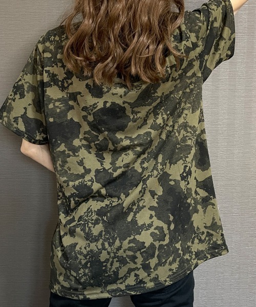Burner（バーナー）の「【GROOVY STORE】レギュラーフィットタイダイラバープリント総柄ボックスロゴストリート半袖ビックTシャツ（Tシャツ/カットソー・レディース・その他1/その他2/その他3・L/LL/M）」の7枚目の写真