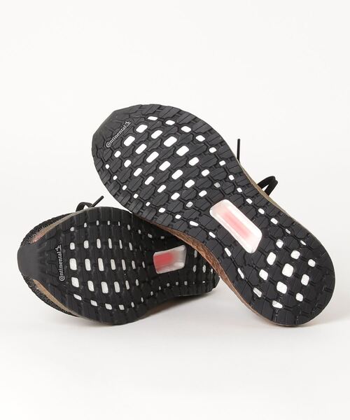 adidas（アディダス）の「ウルトラブースト 20 [Ultraboost 20] アディダス（スニーカー・レディース・ブラック×ピンク・25.5cm/22.5cm/23.0cm/24.5cm）」の8枚目の写真