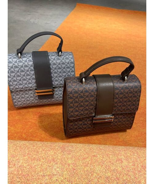 EMODA（エモダ）の「【WEB限定】モノグラムハンドルバッグ（ハンドバッグ・レディース・ブラック/ブラウン・FREE）」の4枚目の写真