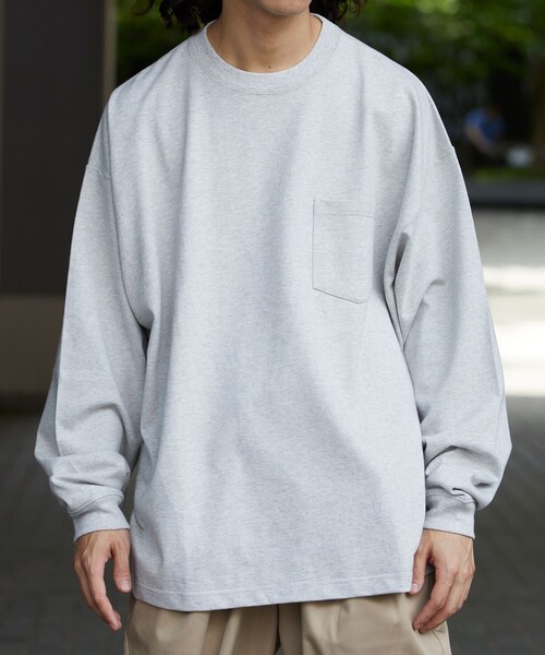 FREAK'S STORE（フリークスストア）の「WEB限定 ビッグシルエット マックスウェイト ロングスリーブ クルーネックTシャツ/ロンT/ヘビーウェイト（Tシャツ/カットソー・メンズ・ブラウン/ダークグリーン/ホワイト/ブラック/グレイッシュベージュ/杢グレー・SMALL/LARGE/MEDIUM）」の3枚目の写真