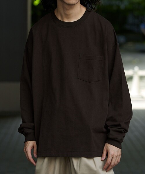 FREAK'S STORE（フリークスストア）の「WEB限定 ビッグシルエット マックスウェイト ロングスリーブ クルーネックTシャツ/ロンT/ヘビーウェイト（Tシャツ/カットソー・メンズ・ブラウン/ダークグリーン/ホワイト/ブラック/グレイッシュベージュ/杢グレー・SMALL/LARGE/MEDIUM）」の4枚目の写真