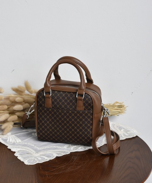 ems excite（エムズエキサイト）の「柄スクエアBAG（ボストンバッグ・レディース・ホワイト系その他/ブラウン系その他/アニマル・FREE）」の2枚目の写真