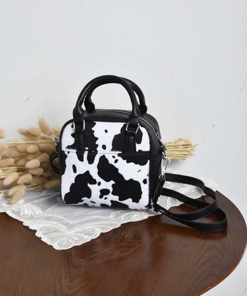 ems excite（エムズエキサイト）の「柄スクエアBAG（ボストンバッグ・レディース・ホワイト系その他/ブラウン系その他/アニマル・FREE）」の3枚目の写真