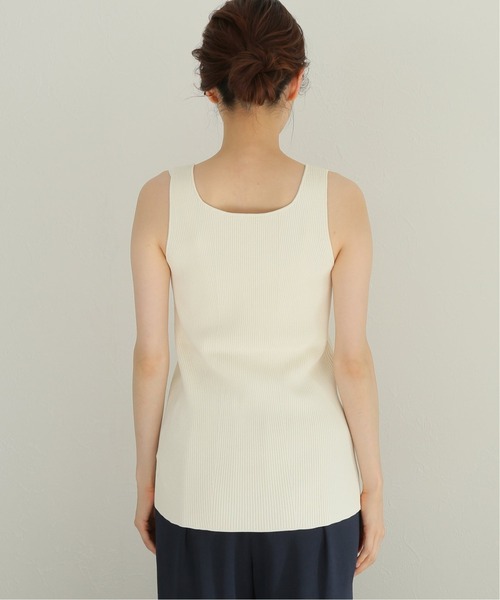 Noble（ノーブル）の「ソフトスクエアーネックニットタンク◆（ニット/セーター・レディース・ブラック/ホワイト/ベージュ・FREE）」の6枚目の写真