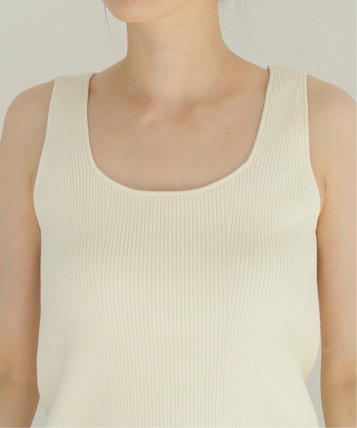 Noble（ノーブル）の「ソフトスクエアーネックニットタンク◆（ニット/セーター・レディース・ブラック/ホワイト/ベージュ・FREE）」の7枚目の写真