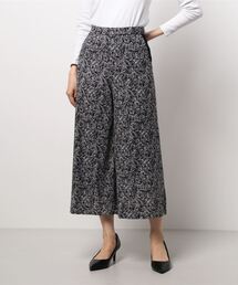 ウォッシャブル麻サークルリーフ柄ワイドパンツ
