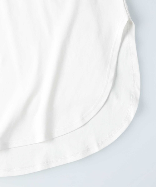 HONEYSUCKLE ROSE（ハニーサックルローズ）の「【HONEYSUCKLE ROSE】ラウンドビッグシルエットロンT（Tシャツ/カットソー・レディース・ライトブラウン/ホワイト/ブラック・M/L/S）」の11枚目の写真