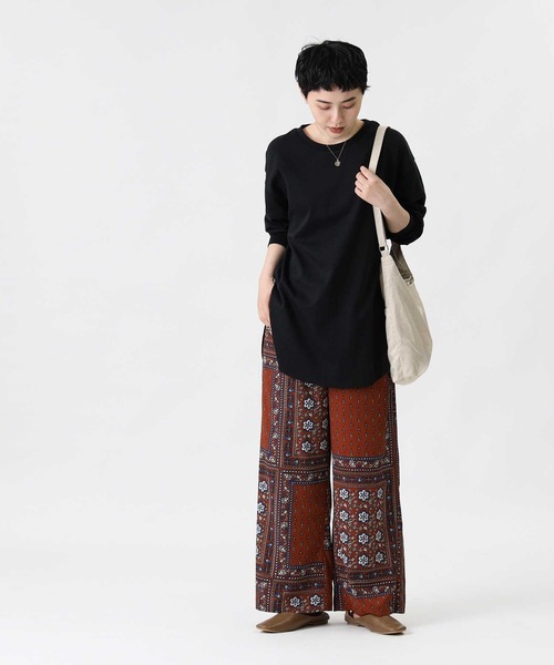 HONEYSUCKLE ROSE（ハニーサックルローズ）の「【HONEYSUCKLE ROSE】ラウンドビッグシルエットロンT（Tシャツ/カットソー・レディース・ライトブラウン/ホワイト/ブラック・M/L/S）」の20枚目の写真