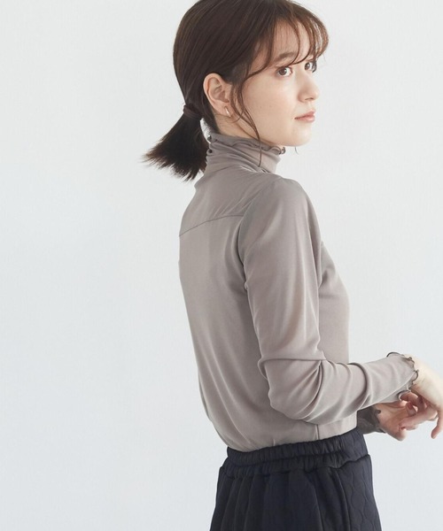 Green Parks(グリーンパークス)の「・novem9 シアーハイネックプルオーバー*(Tシャツ/カットソー・レディース・ベージュ/グレー/ライトカーキ/グレイッシュベージュ・FREE)」の3枚目の写真