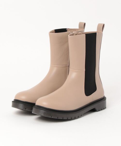 ikka（イッカ）の「ミドルサイドゴアタンクブーツ（ブーツ・レディース・ブラック/グレー/ベージュ・M/L）」の3枚目の写真