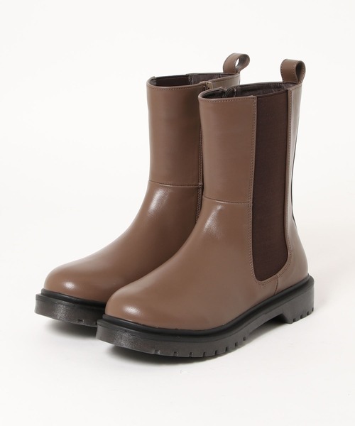 ikka（イッカ）の「ミドルサイドゴアタンクブーツ（ブーツ・レディース・ブラック/グレー/ベージュ・M/L）」の9枚目の写真