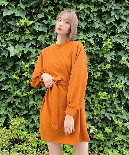 Voyage titty&Co.PETIT(ボヤージュティティアンドコープチ)の「【Voyage titty&Co. PETIT】ボリュームスリーブミニワンピース(ワンピース・レディース・ブラウン/オレンジ/ブラック・FREE)」の3枚目の写真
