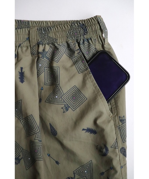 AlexanderLeeChang(アレキサンダーリーチャン)の「AlexanderLeeChang/アレキサンダーリーチャン YOSHI47 EASY PANTS イージーパンツ(その他パンツ・メンズ・ブラック/オリーブ/バーガンディー・2/3)」の17枚目の写真