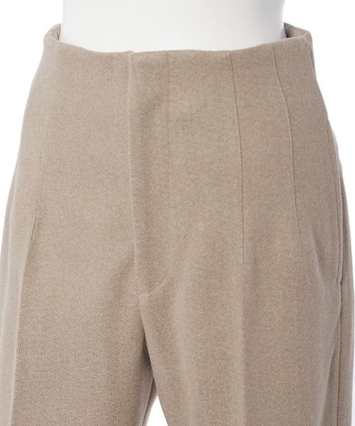 CLEARIMPRESSION (クリアインプレッション)の「圧縮ウール タックテーパードパンツ【セットアップ対応】(その他パンツ・レディース・パープル/アイボリー/キャメル・9号/7号)」の14枚目の写真