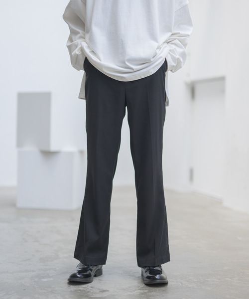 CASPER JOHN(キャスパージョン)の「Flare Slacks/フレアスラックス(スラックス・メンズ・ブラウン/ライトベージュ/ブラック/ネイビー・マルチサイズ)」の5枚目の写真