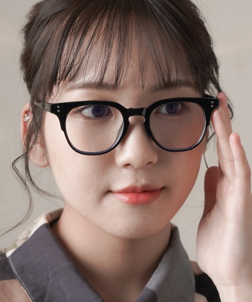 SPINNS（スピンズ）の「ウェリントンタイプ伊達眼鏡（メガネ・メンズ・ブラック/ブラウン・ONESIZE）」の18枚目の写真