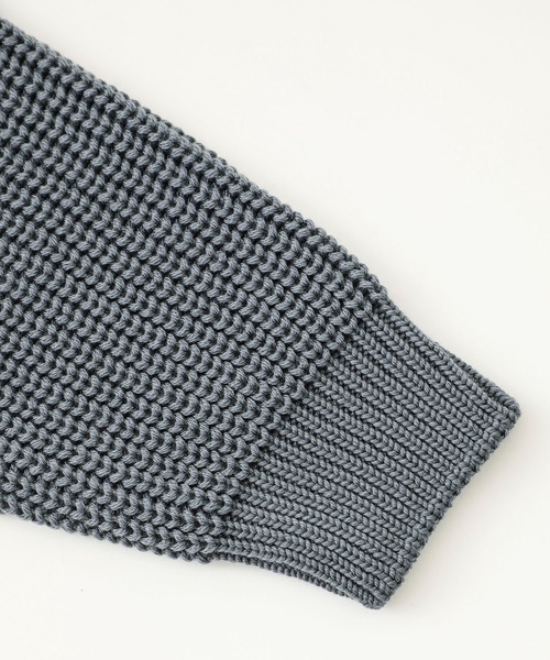 BATONER（バトナー）の「STUDIOUS別注 シグネチャークルーネックニット/EX.SIGNATURE CREW NECK（ニット/セーター・メンズ・ダークブラウン/ライトブルーグレー・3/1/2）」の13枚目の写真