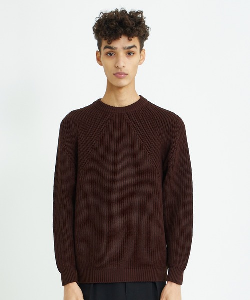 BATONER ブラウン ニットセーター BATONER（バトナー）の「STUDIOUS別注 シグネチャークルーネックニット