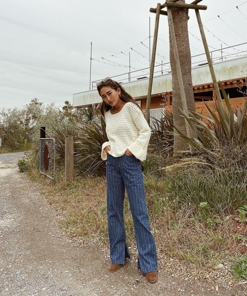 esutoreja(エストレジャ)の「ストライプデザインデニム(デニムパンツ・レディース・ライトブルー/ブルー・S/M)」の4枚目の写真