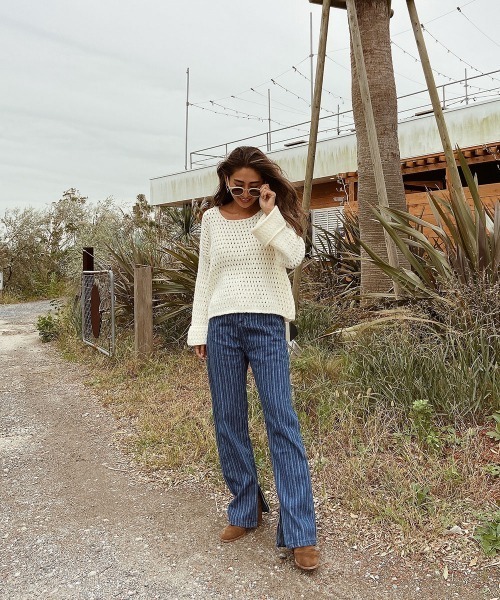 esutoreja(エストレジャ)の「ストライプデザインデニム(デニムパンツ・レディース・ライトブルー/ブルー・S/M)」の5枚目の写真