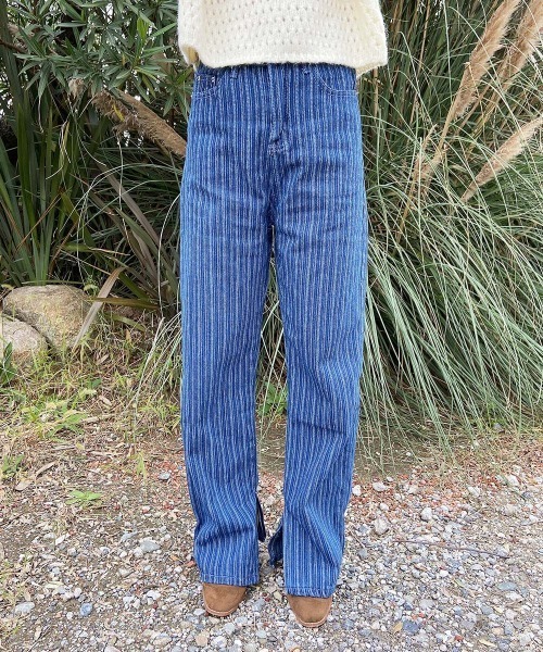 esutoreja(エストレジャ)の「ストライプデザインデニム(デニムパンツ・レディース・ライトブルー/ブルー・S/M)」の11枚目の写真