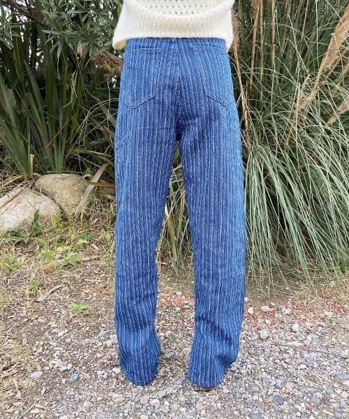 esutoreja(エストレジャ)の「ストライプデザインデニム(デニムパンツ・レディース・ライトブルー/ブルー・S/M)」の12枚目の写真