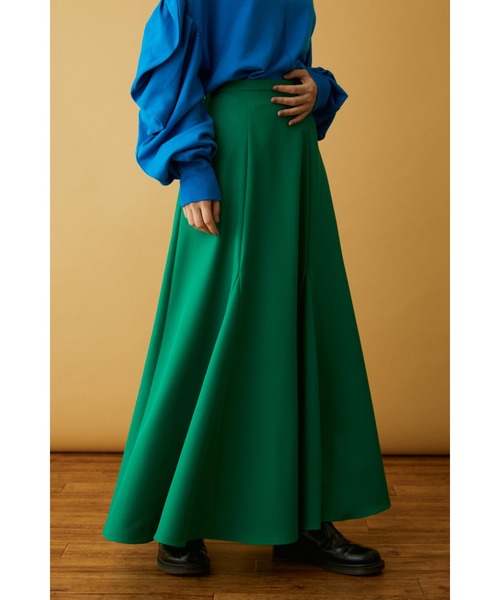 HeRIN.CYE（ヘリンドットサイ）の「Flare maxi skirt（スカート・レディース・グリーン/ブラック・FREE）」の13枚目の写真