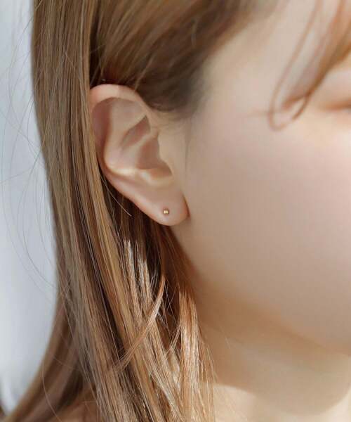 ANEMONE（アネモネ）の「ビジュー×メタルピアス[3ペアセット]（ピアス（両耳用）・レディース・ゴールド/ピンクゴールド・FREE）」の8枚目の写真