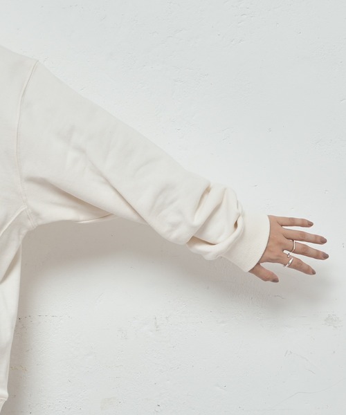 SHENERY（シーナリー）の「バックV裏毛プルオーバー（Tシャツ/カットソー・レディース・オフホワイト/グレー系その他/ピンク・FREE）」の6枚目の写真