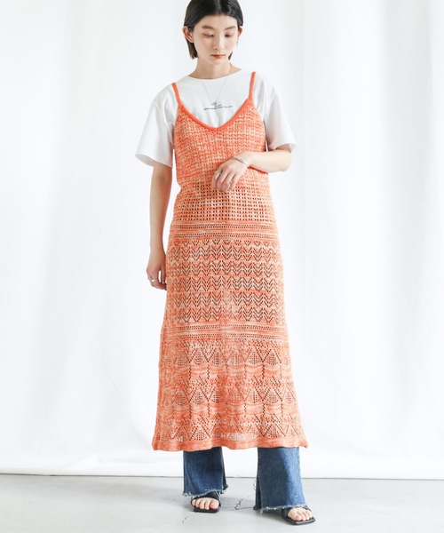 select MOCA（セレクトモカ）の「透かし編みニットキャミワンピース（ワンピース・レディース・ブラック/オレンジ/グリーン/アイボリー・FREE）」の4枚目の写真