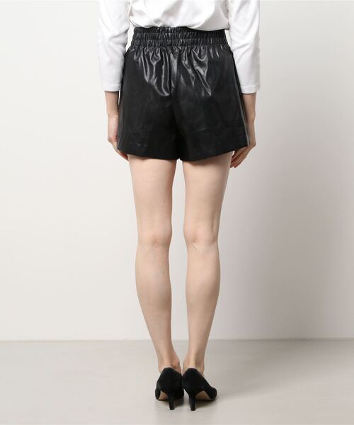 Dita Muaj.（ディータムアージュ）の「レザー風ショートパンツ（その他パンツ・レディース・ブラック/ブラウン・FREE）」の7枚目の写真