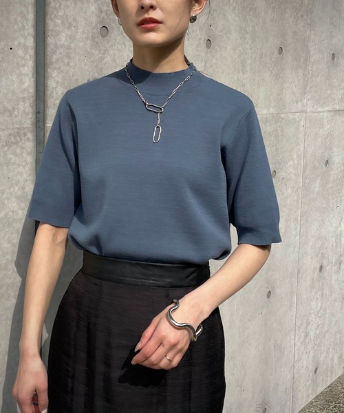 &g'aime(アンジェム)の「【&g’aime】ハイネックハーフスリーブニット(ニット/セーター・レディース・ホワイト/ブラック/グレー/ブルー/グレイッシュベージュ・FREE)」の5枚目の写真