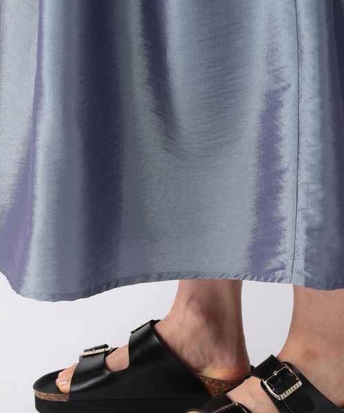 BARNYARDSTORM（バンヤードストーム）の「BARNYARDSTORM / シャイニーフレアスカート（スカート・レディース・ブルー/モカ・1/0）」の8枚目の写真