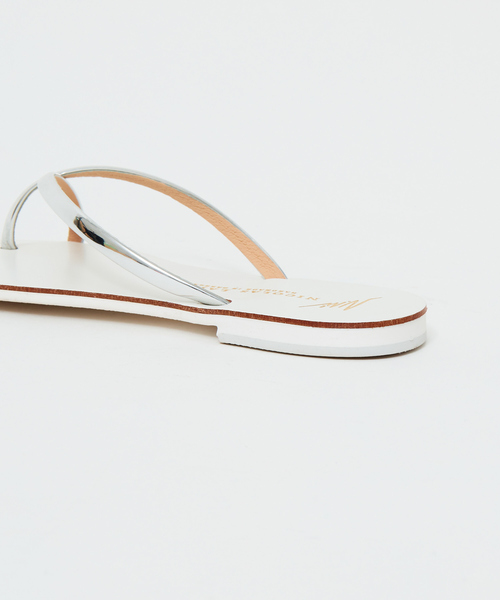 NICOLAS LAINAS（ニコラスライナス）の「NICOLAS LAINAS クロスストラップサンダル（サンダル・レディース・シルバー/ゴールド・37/38/36/35）」の15枚目の写真