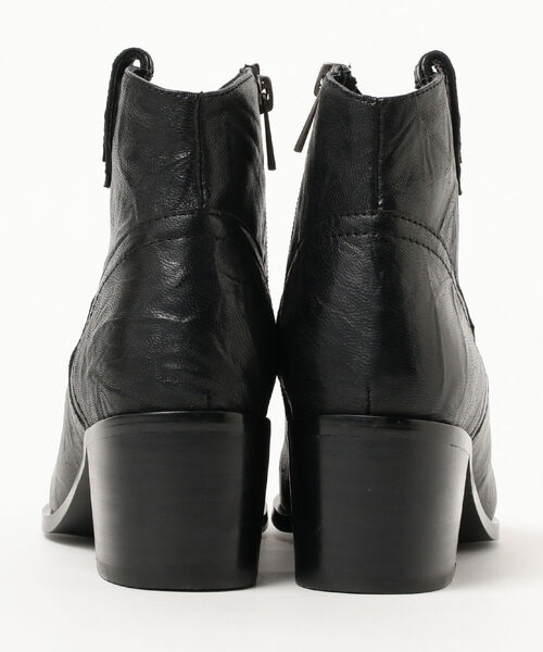 Ray BEAMS(レイビームス)の「Mollini / ショート ブーツ(ブーツ・レディース・ホワイト/ブラック・36/37/38/39)」の20枚目の写真