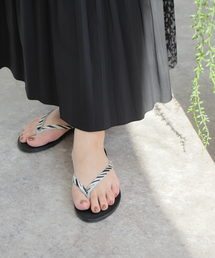 【NICOLAS LAINAS/ニコラスライナス】トングサンダル