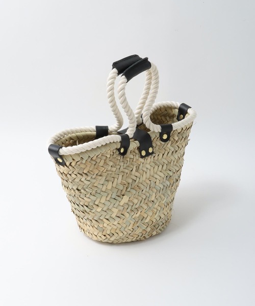 Jines（ジネス）の「【ATELIER BRUGGE】ヤシの葉×コットンロープ×牛革カゴバッグ（かごバッグ・レディース・ブラック/キャメル・FREE）」の10枚目の写真
