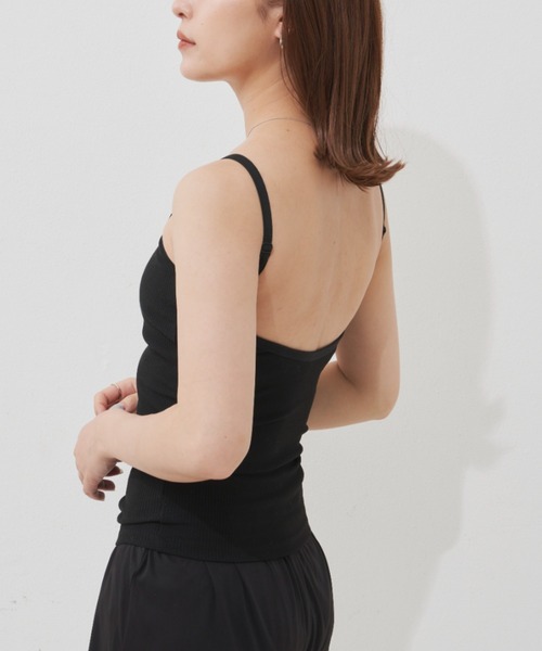 VANNIE U(ヴァニーユー)の「キャミペチインナーセット カップ付きキャミソール/ショートぺチパンツ(キャミソール・レディース・ブラック/ベージュ・FREE)」の6枚目の写真