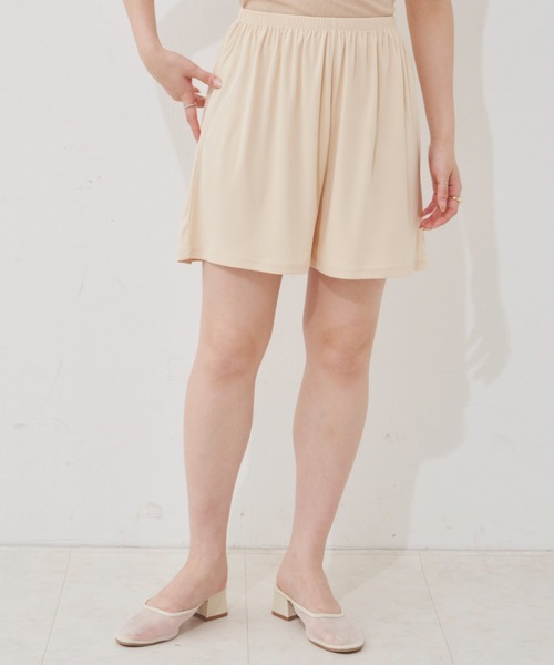 VANNIE U(ヴァニーユー)の「キャミペチインナーセット カップ付きキャミソール/ショートぺチパンツ(キャミソール・レディース・ブラック/ベージュ・FREE)」の18枚目の写真