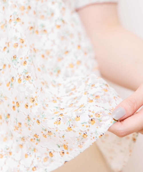 flower(フラワー)の「ビーブルームブラウス(シャツ/ブラウス・レディース・ホワイト/カーキ・FREE)」の5枚目の写真