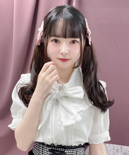 ROJITA(ロジータ)の「ボウタイ付きダブルレース衿ブラウス(シャツ/ブラウス・レディース・ホワイト/ブラック/パープル・FREE)」の2枚目の写真