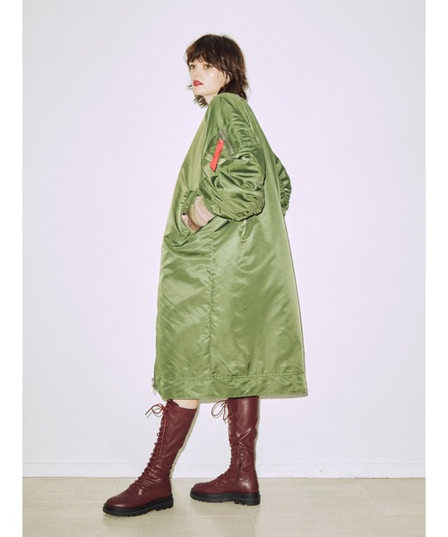 jouetie(ジュエティ)の「ロングMA-1(MA-1・レディース・ブラック/ベージュ/ボルドー/カーキ/クリア・MEDIUM)」の11枚目の写真