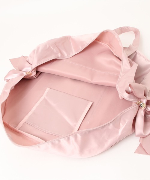 Maison de FLEUR（メゾンドフルール）の「ボストンキャリーオンバッグ（ボストンバッグ・レディース・ブラック/ネイビー/ピンクベージュ・FREE）」の12枚目の写真