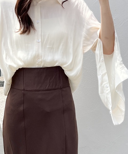 NOMAE(ノーマエ)の「スリットスリーブシャツ(シャツ/ブラウス・レディース・ライトグレー/アイボリー/ダークブルー/ライトピンク・FREE)」の17枚目の写真