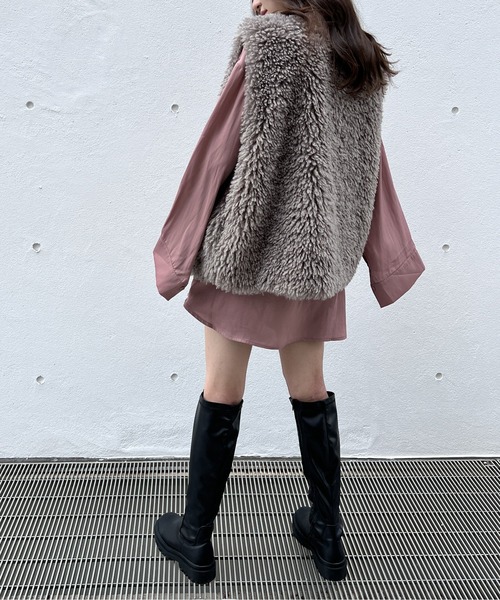 NOMAE(ノーマエ)の「スリットスリーブシャツ(シャツ/ブラウス・レディース・ライトグレー/アイボリー/ダークブルー/ライトピンク・FREE)」の21枚目の写真