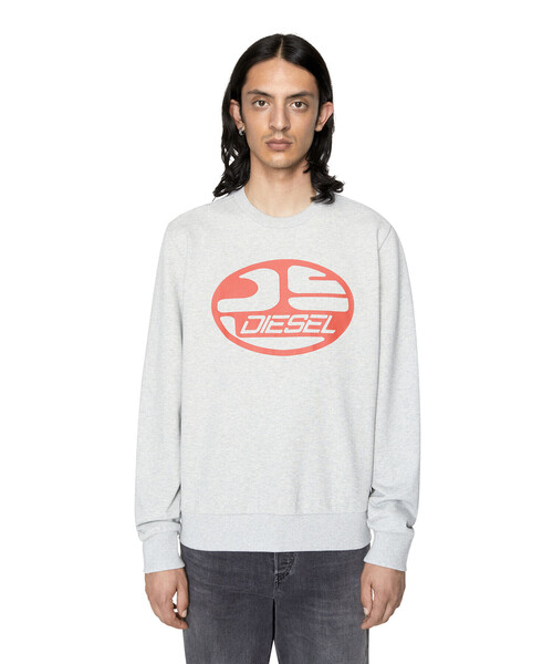 DIESEL（ディーゼル）の「メンズ スウェット プルオーバー  ロゴ（スウェット・メンズ・ブラック/ホワイト/グレー/グレー系その他・LARGE/MEDIUM/X-LARGE/XX-LARGE/X-SMALL/XXX-LARGE/SMALL）」の3枚目の写真