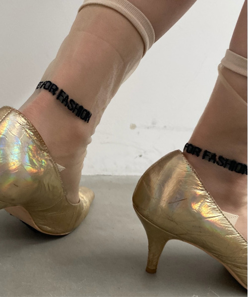 Ameri(アメリ)の「UND GYPSUM ART PRINT SOCKS(ソックス/靴下・レディース・マルチ・FREE)」の3枚目の写真