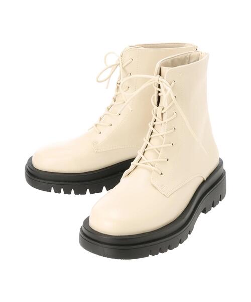 Samansa Mos2 blue(サマンサモスモスブルー)の「ボリュームソールレースアップブーツ(ドレスシューズ・レディース・ブラック/キナリ・MEDIUM/LARGE)」の19枚目の写真