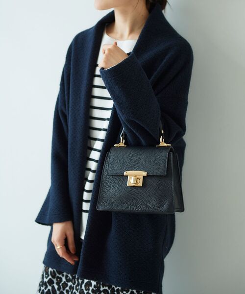 le.coeur blanc（ルクールブラン）の「AULENTTI ミニスクエアショルダー（ショルダーバッグ・レディース・キャメル/ブラック・FREE）」の7枚目の写真